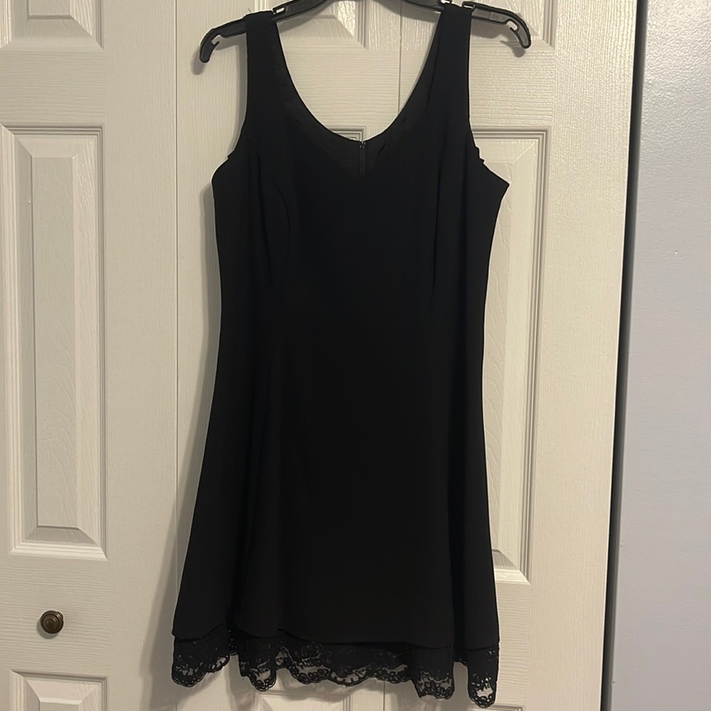 CDC Petites, size 12 LBD
